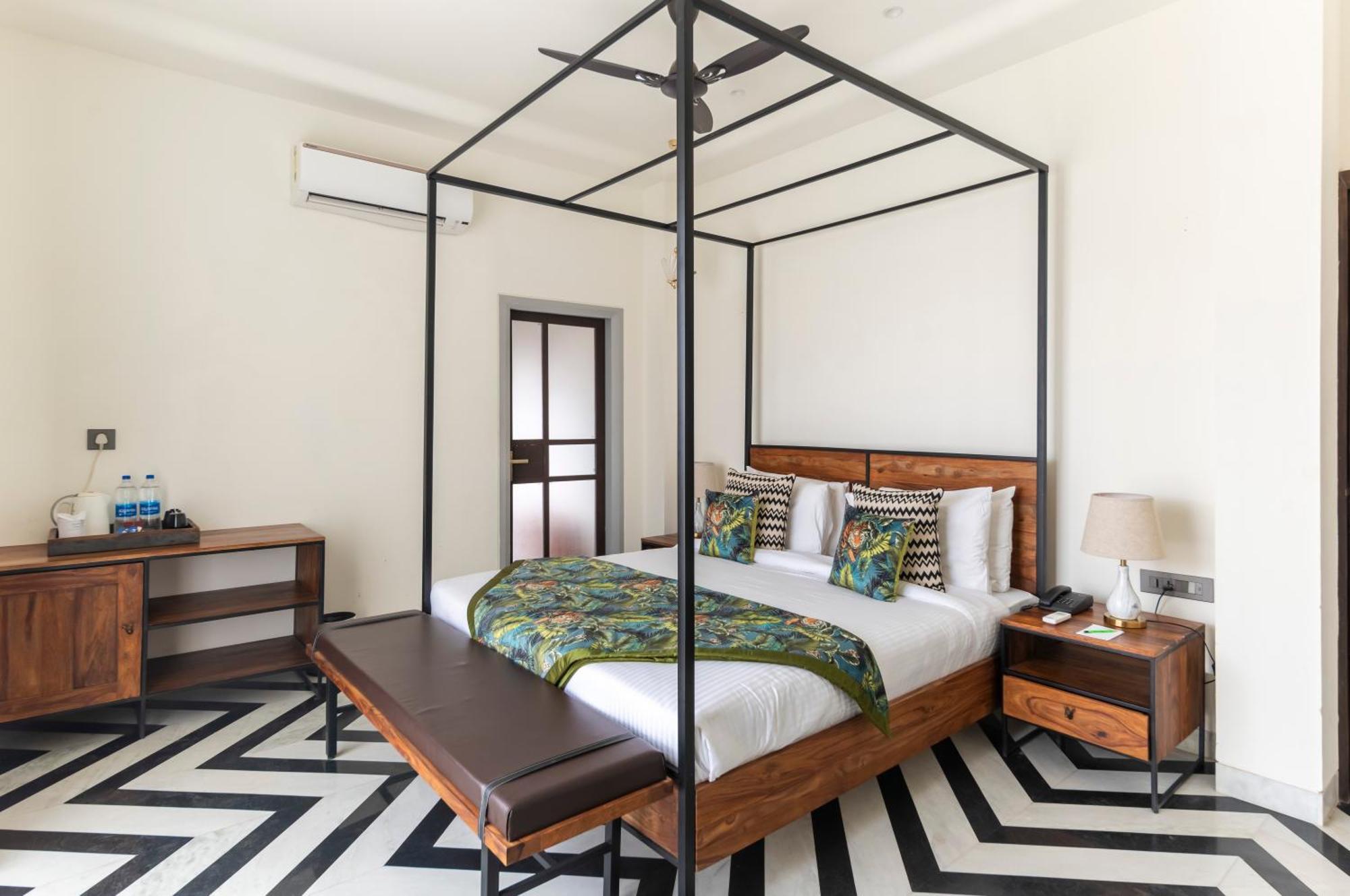 Vanaashrya Resort And Spa Sariska Tehla Exterior foto